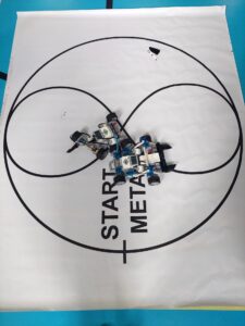 Roboty walczące na ringu sumo